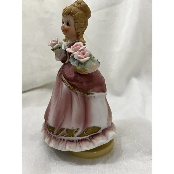 Vintage Giftcraft Ceramic Working Music Box Figurine, Purple/Pink Dress - Picture 2 of 13